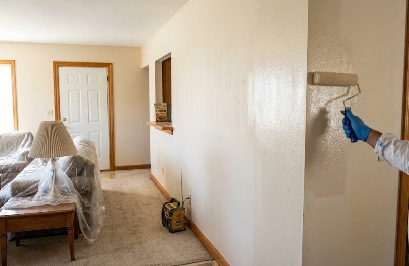 Swifthand painting crew working on interior walls